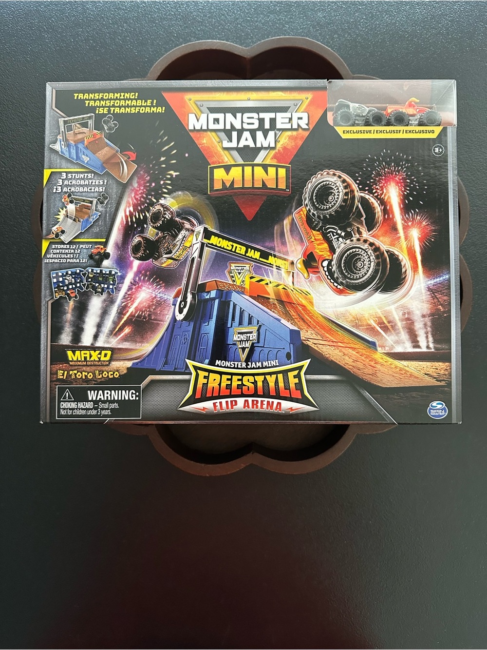 Monster Jam Monster Trucks Mini Freestyle Flip Arena
